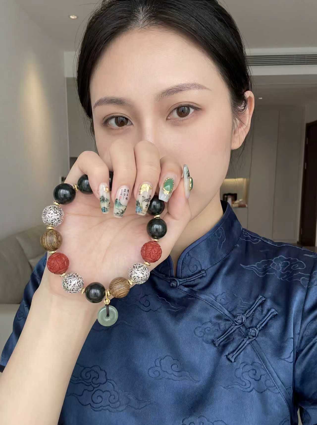Jewellery post